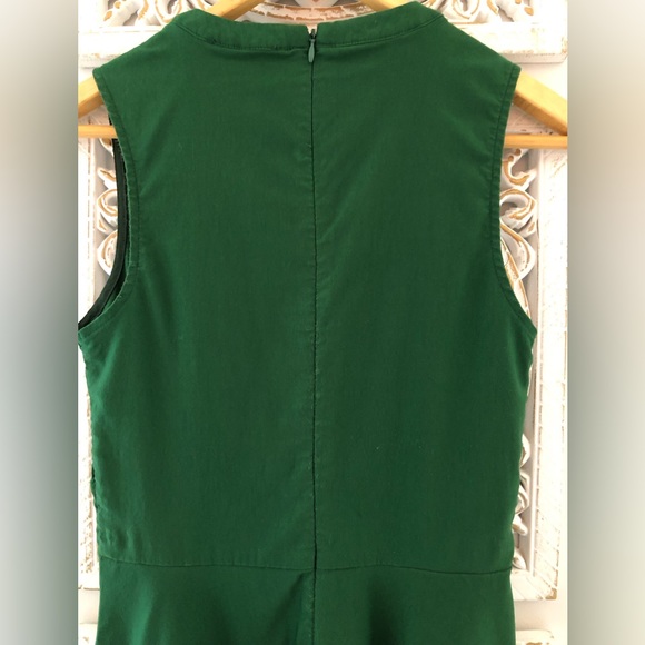 ❗️❗️SOLD❗️❗️Retro fit flare a line dress - Picture 5 of 6